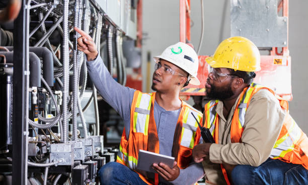 Best Affordable Emergency Electrician  in Rosedale, CA